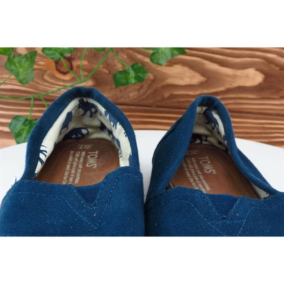 Toms Size 7 M Blue Round Toe Flat Fabric Women - Picture 3 of 7